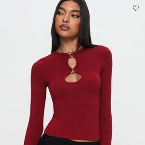 Orlaith Cut Out Long Sleeve Top Burgundy